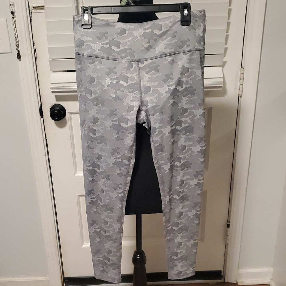 Kyodan Gray Patterned Leggings - image 1